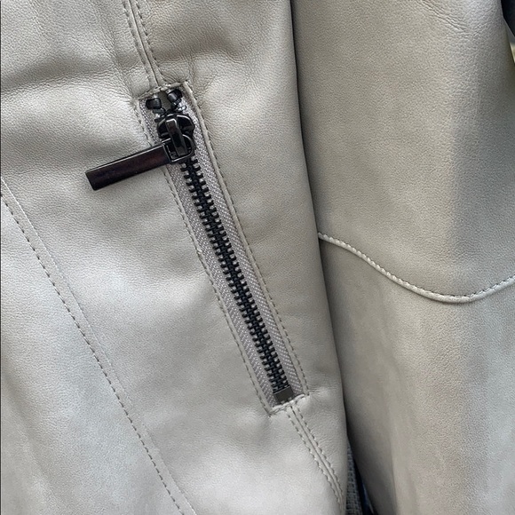 Bar III Jacket NWT size XS color smoke - Picture 3 of 8